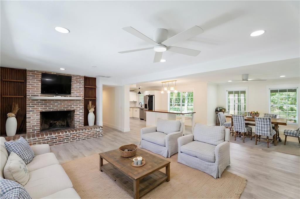 15180 Briar Ridge CIR photo 17