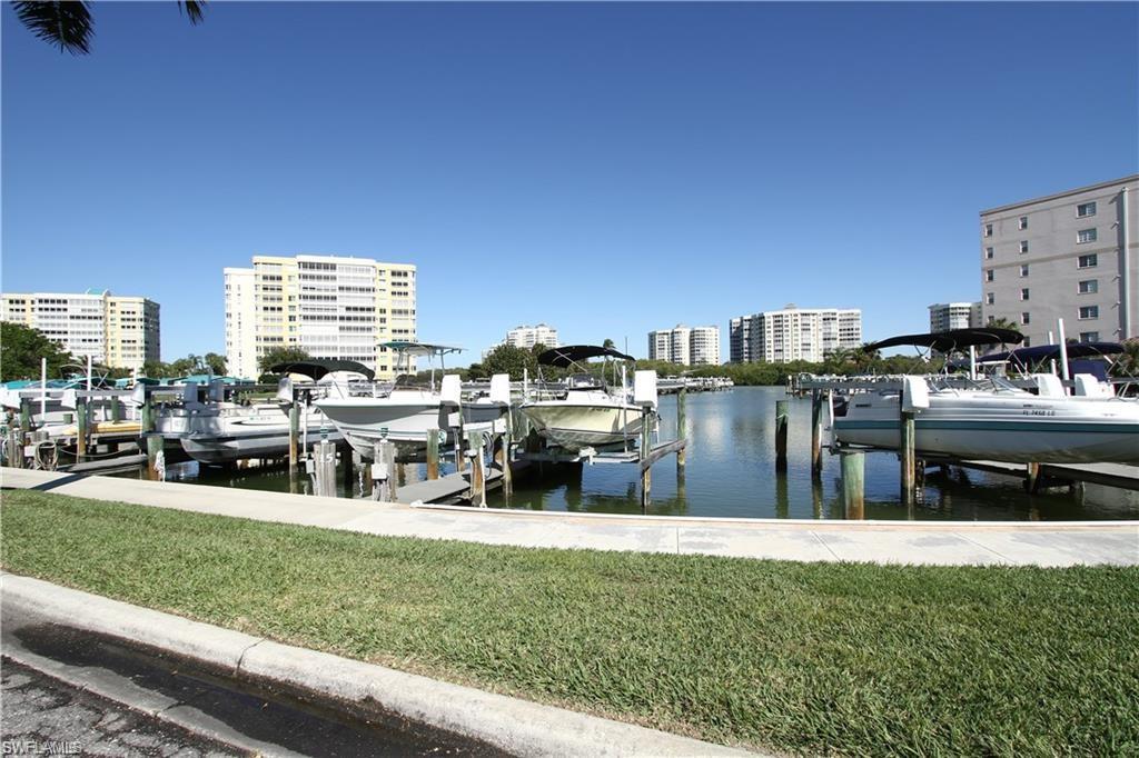 1 Bluebill AVE 511 photo 30