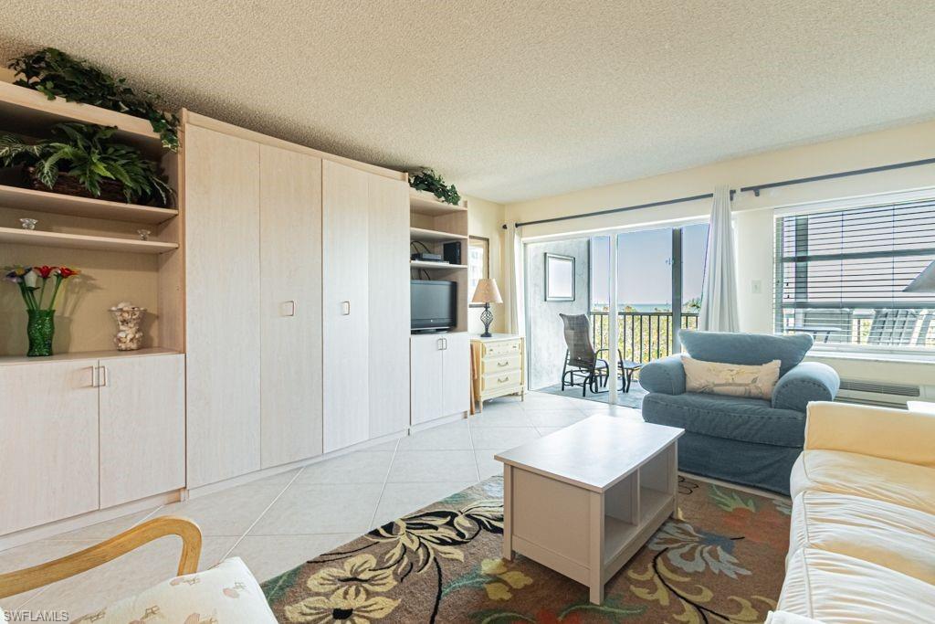1 Bluebill AVE 511 photo 8