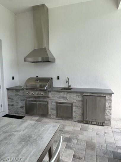 outdoor kitchen