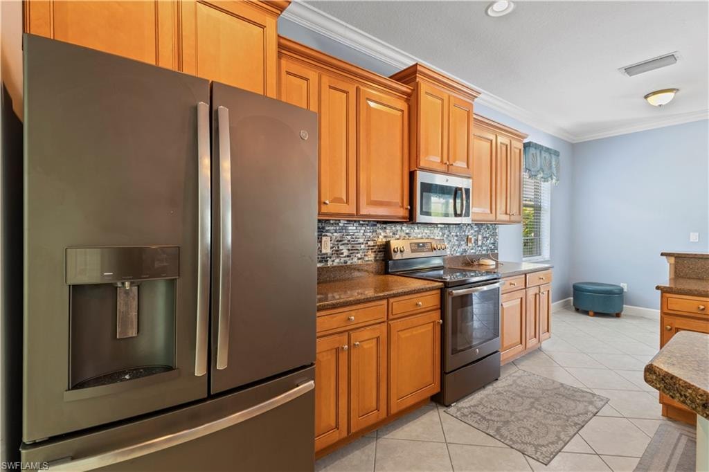 21313 Velino LN photo 9