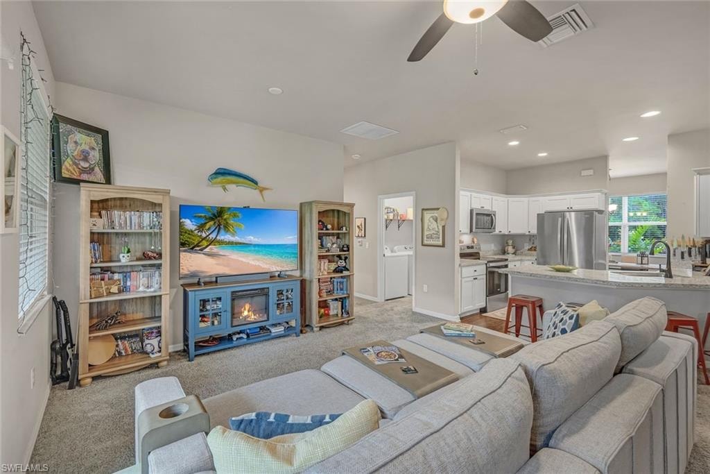 670 Nimitz BLVD photo 12