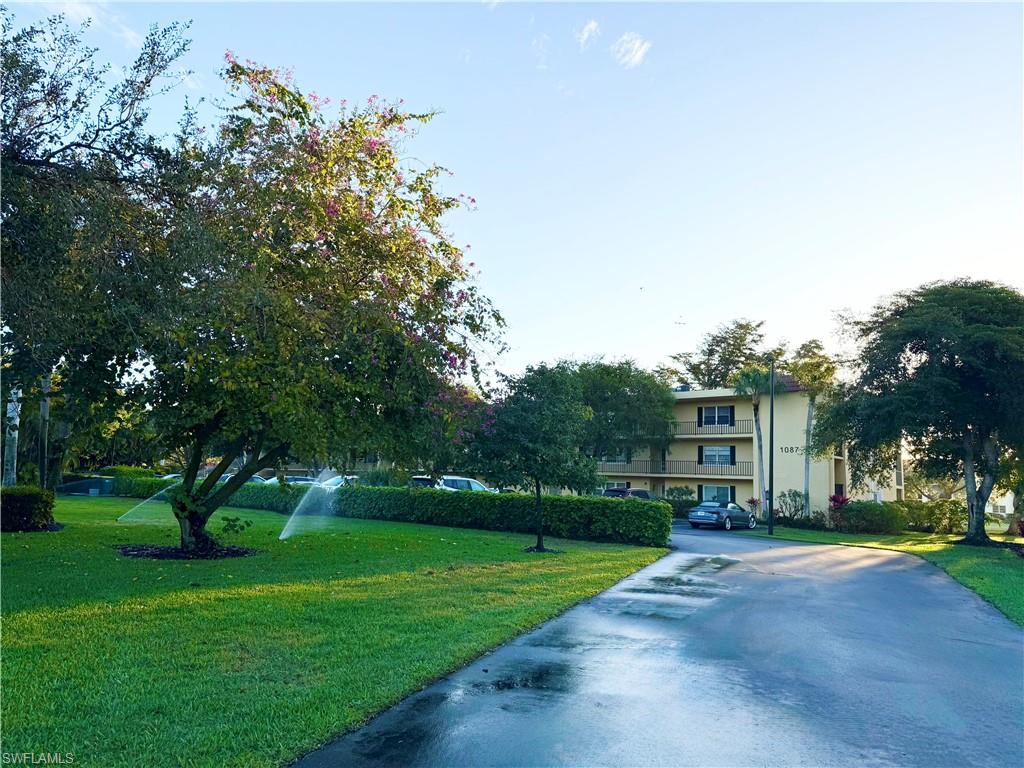 1087 Forest Lakes DR 306 photo 17