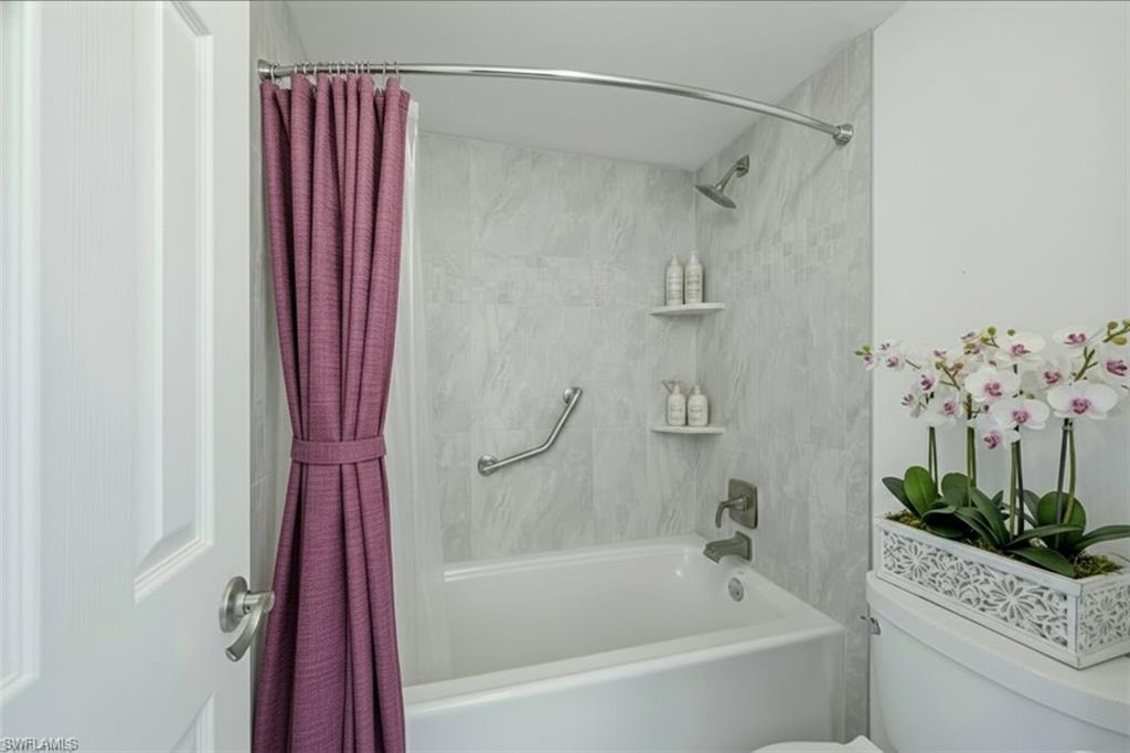 1087 Forest Lakes DR 306 photo 11