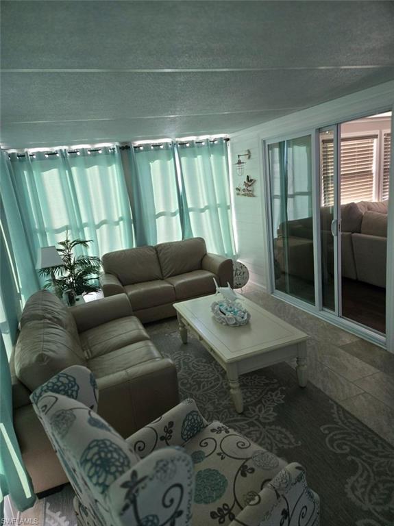 114 Elise DR photo 21