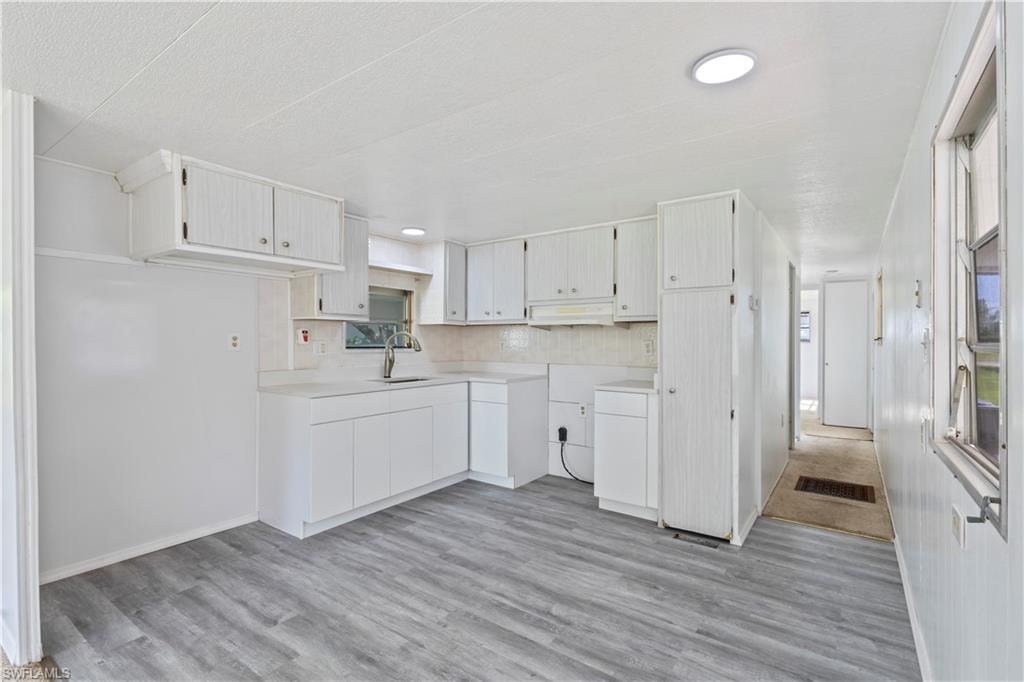 510 Menton LN