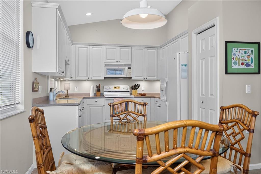 3080 Meandering WAY 202 photo 12