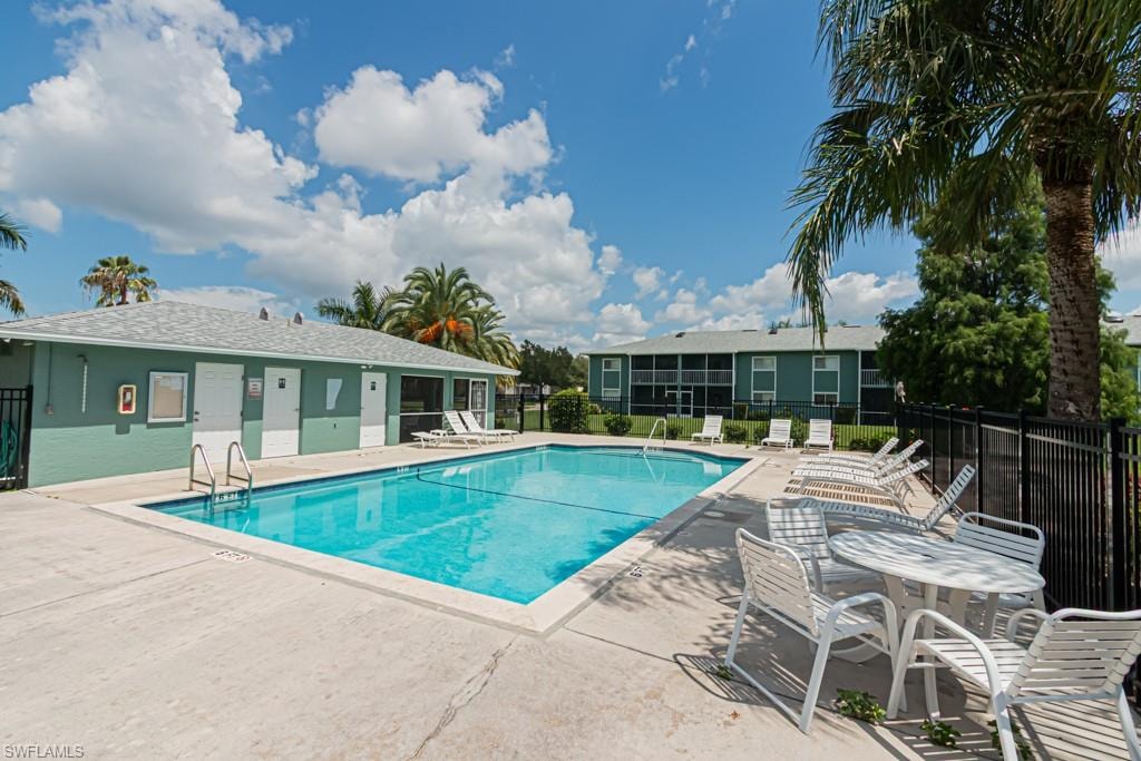 130 Cypress WAY E 1 photo 47