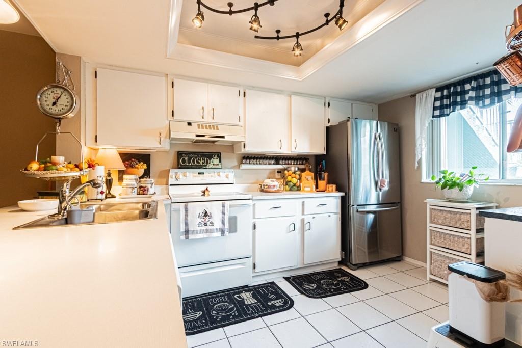 130 Cypress WAY E 1 photo 14