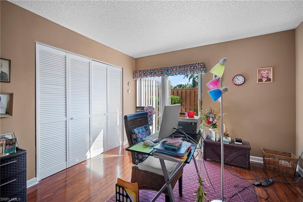 5272 Cedarbend DR 1 photo 11