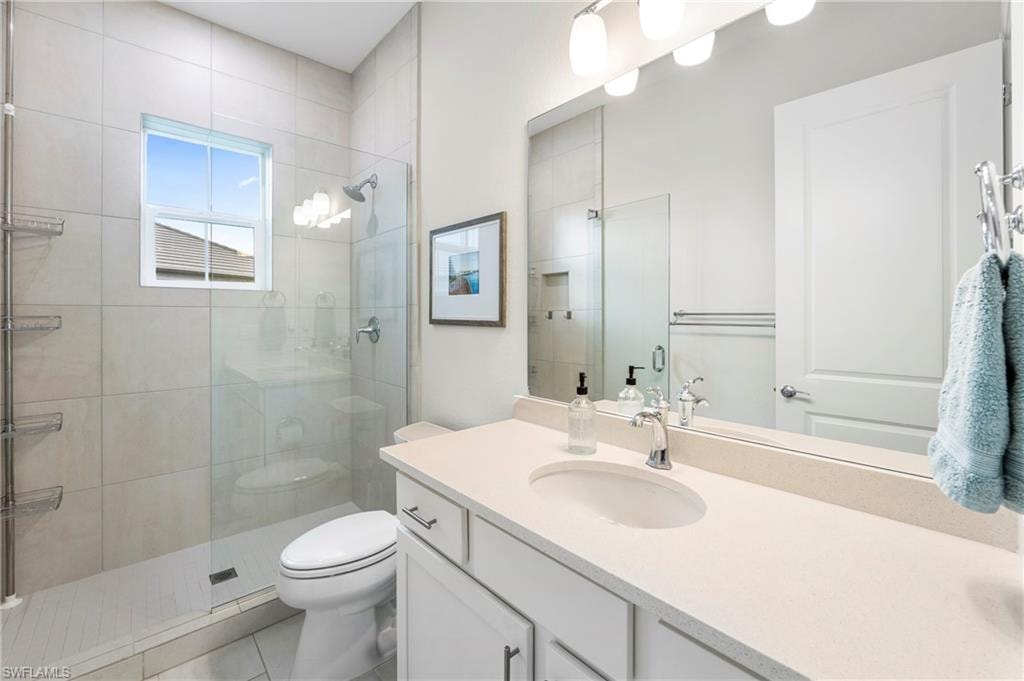 178 Indies DR E 201 photo 27