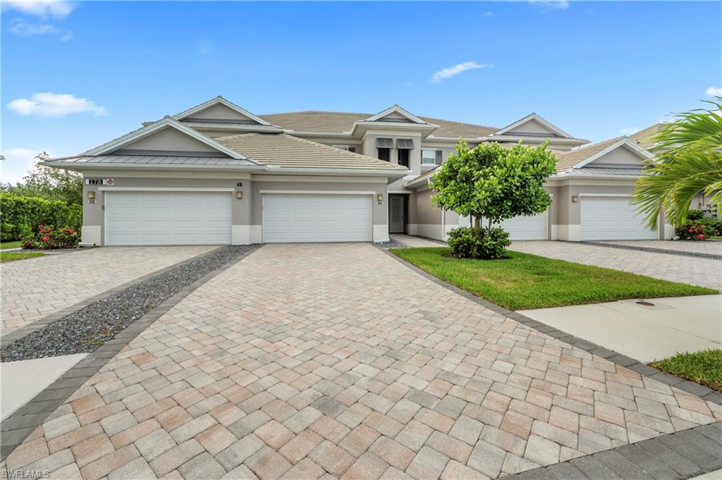 178 Indies DR E 201