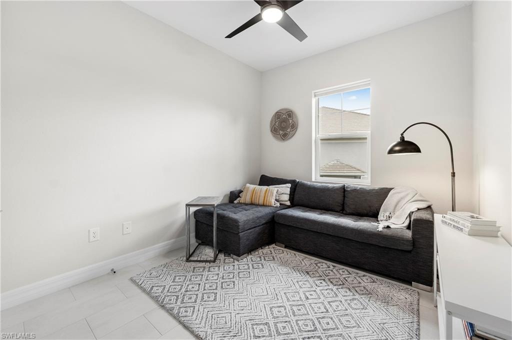 178 Indies DR E 201 photo 28