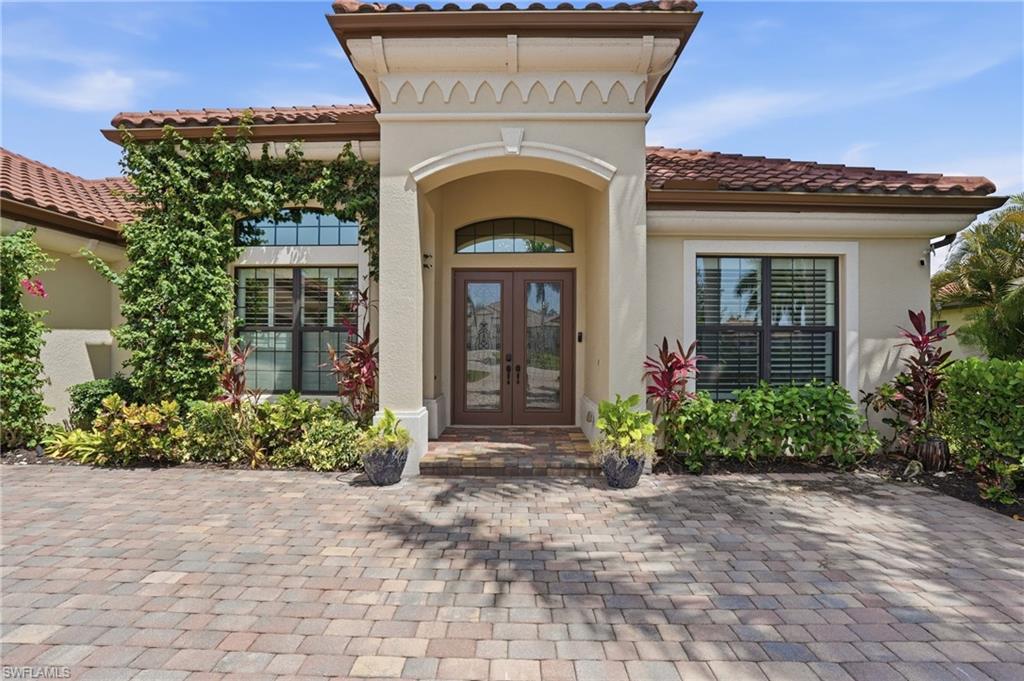 3266 Runaway LN