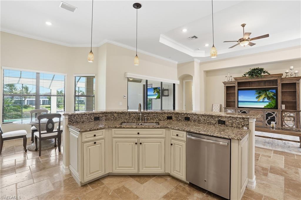 3266 Runaway LN photo 10