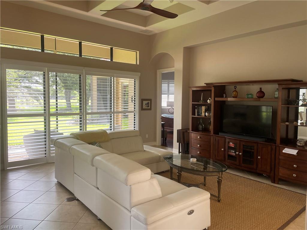 8314 Provencia CT