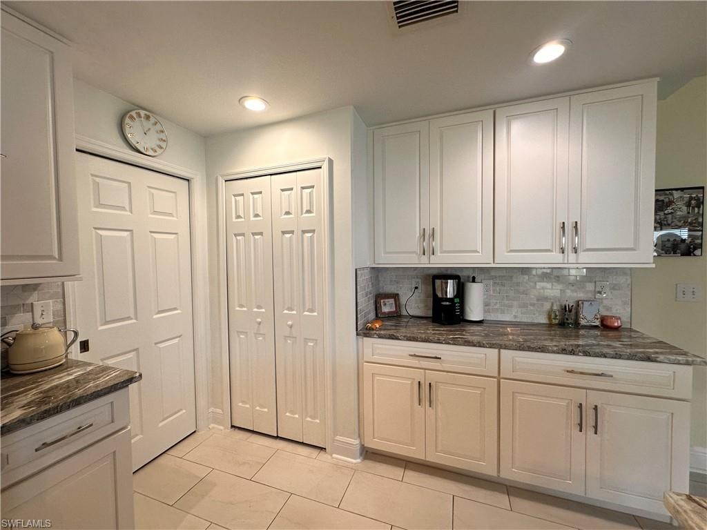 2916 Van Buren PKWY