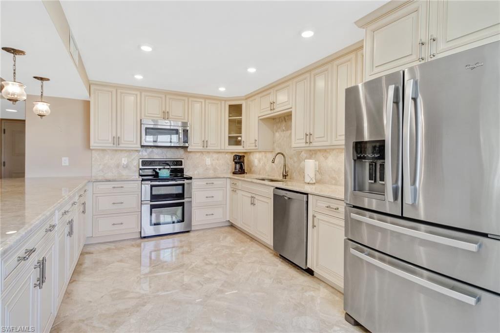 4041 Gulf Shore BLVD N 308 photo 14