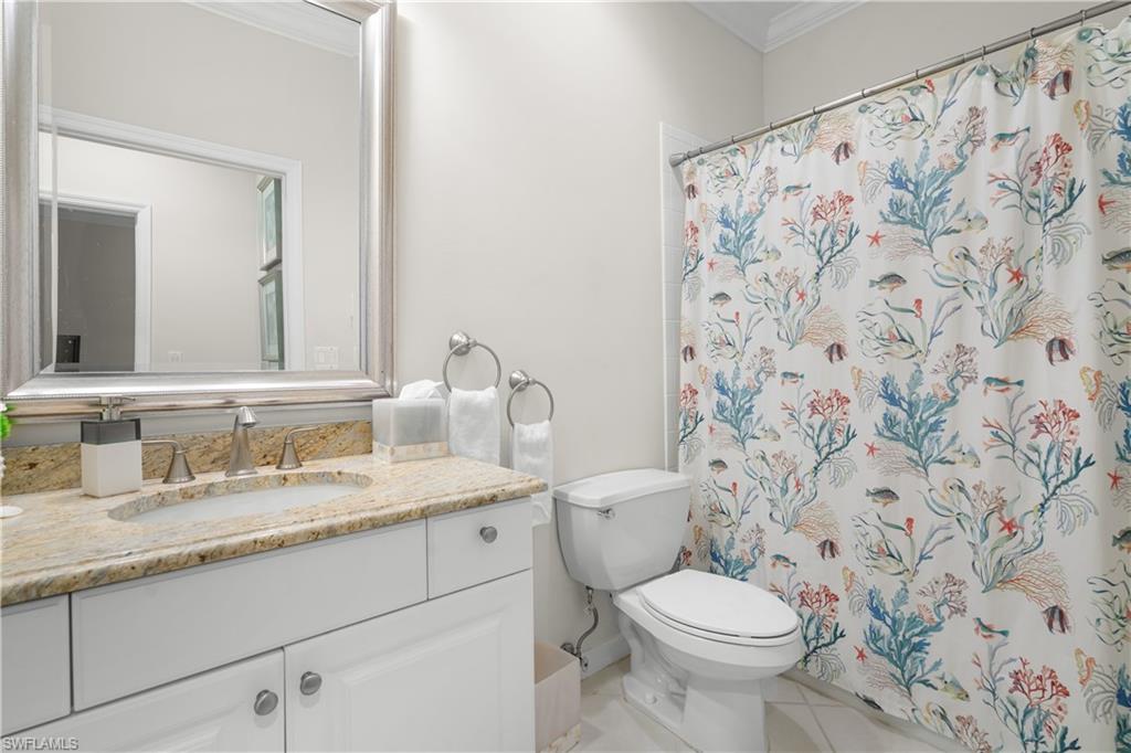 1540 Clermont DR F403 photo 20