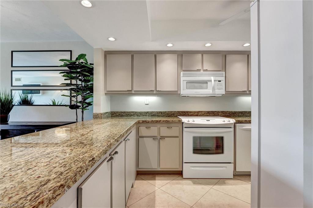 4574 Trawler CT 202 photo 12