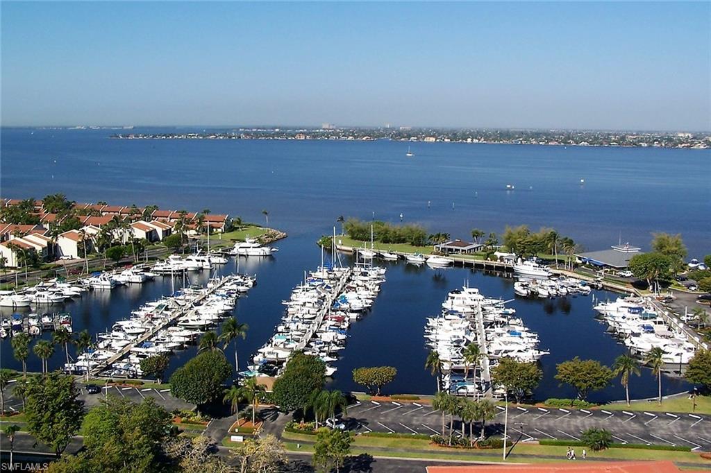 4574 Trawler CT 202 photo 35