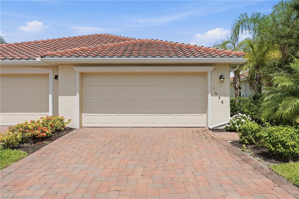 1648 Alameda DR