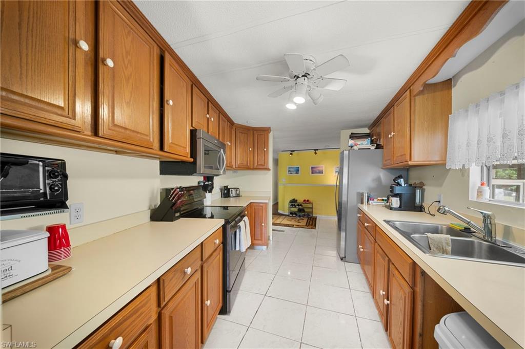 11170 Ballweg LN photo 11
