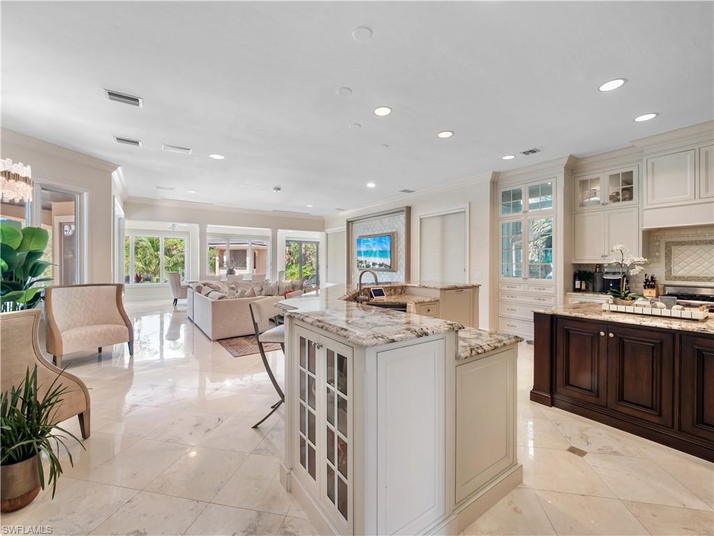 3761 Bay Creek DR photo 15