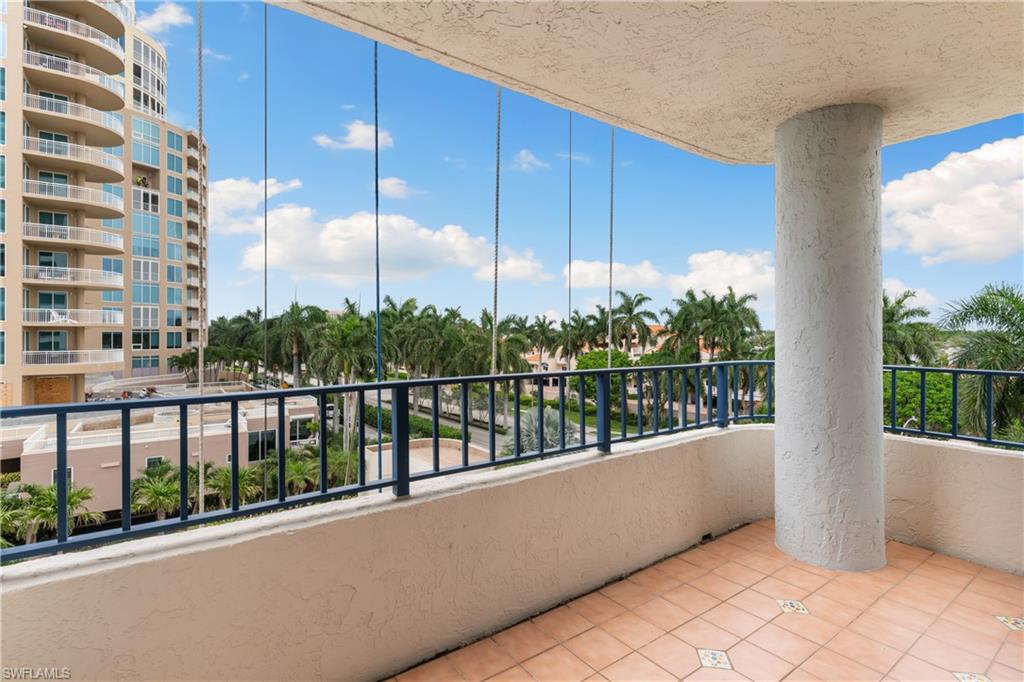 4451 GULF SHORE BLVD N 505 photo 32