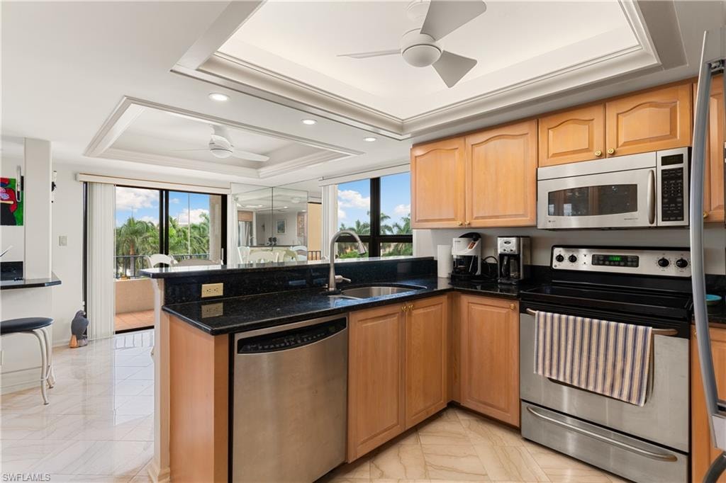 4451 GULF SHORE BLVD N 505 photo 11