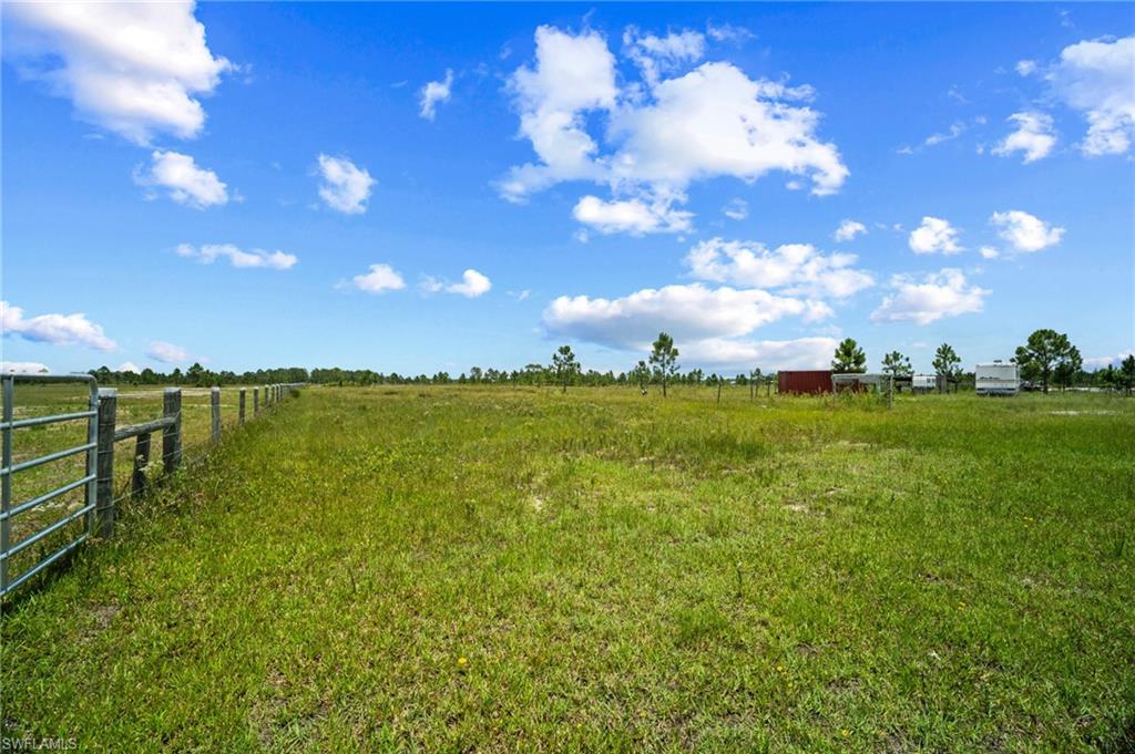 49021 Bermont RD photo 6