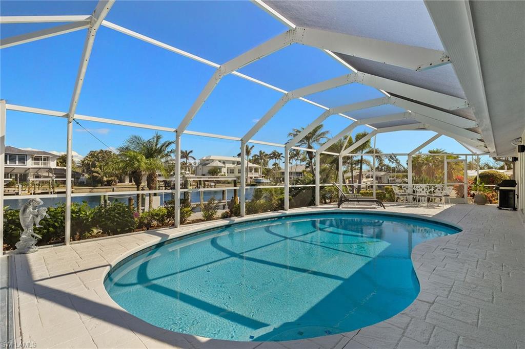 1674 Sabal Palm DR