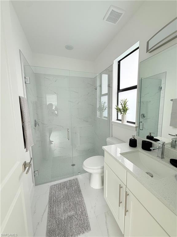 303 Norwalk AVE photo 14