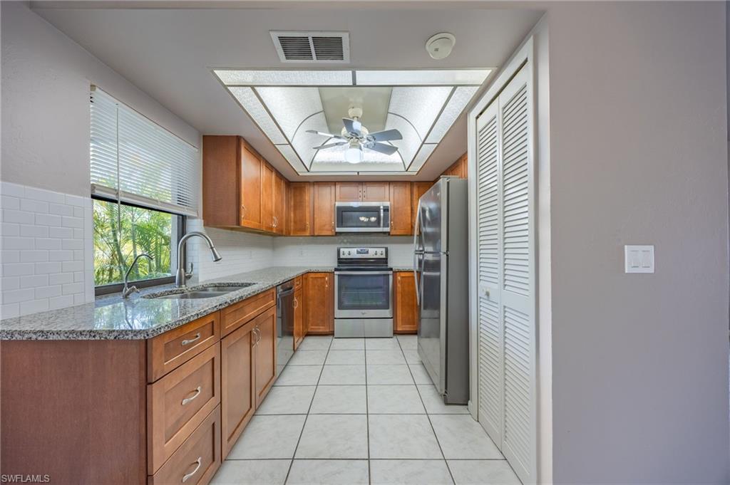 2613 SW Embers TER photo 17
