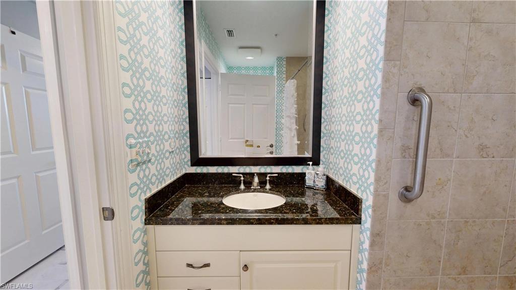 5080 Annunciation CIR 1301 photo 40