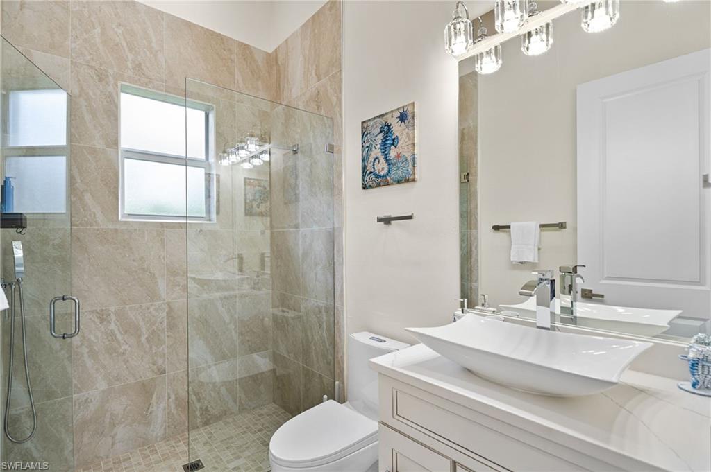 379 25th ST NW photo 25