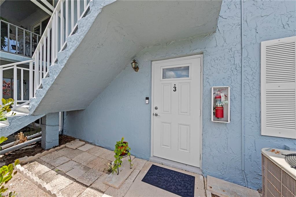 248 Palm DR 3