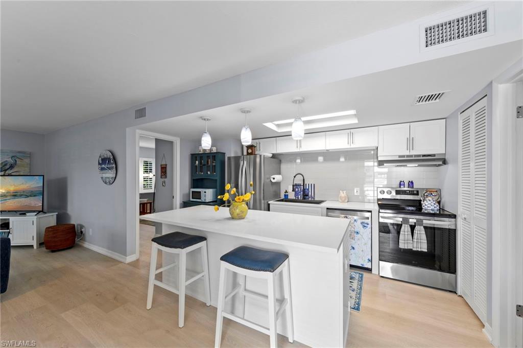 248 Palm DR 3
