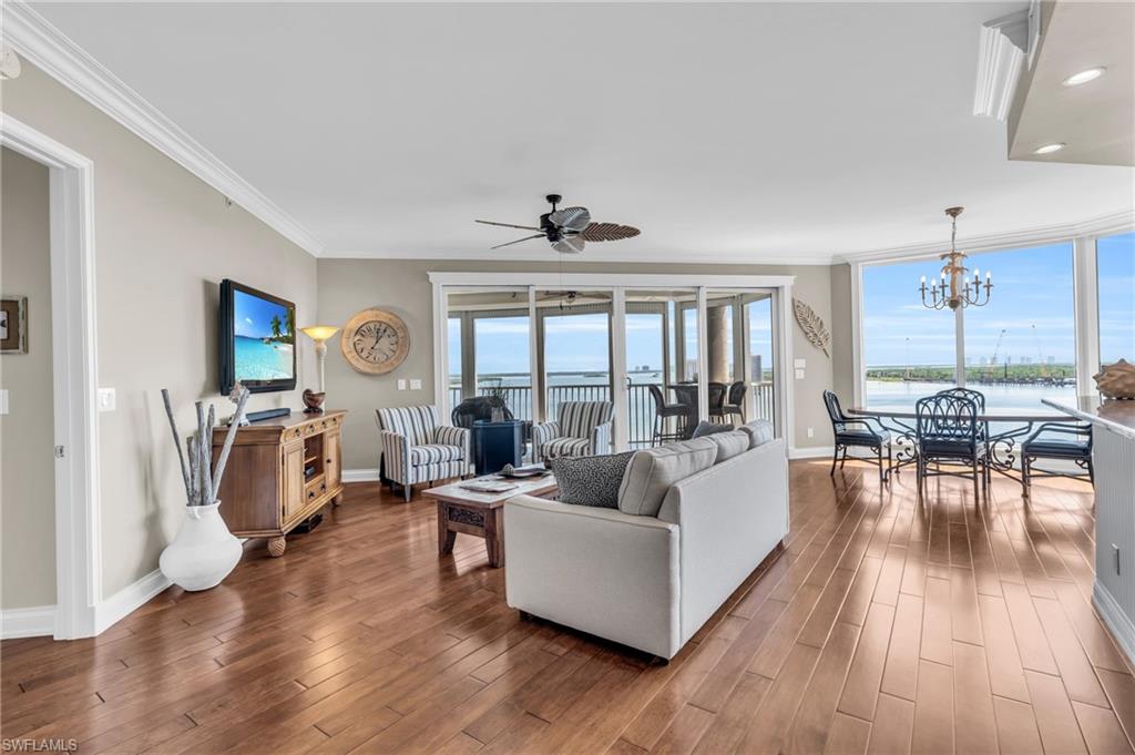 So spacious family area, dining area, entrance to lanai and all the natural light you can ask for!