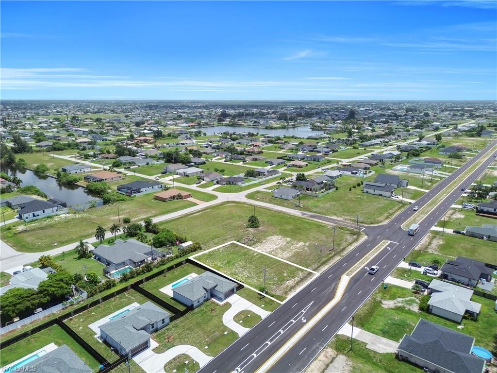 107 Diplomat PKWY E