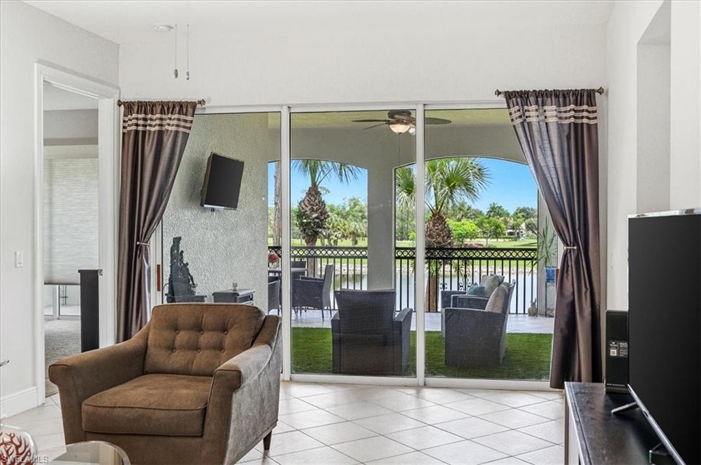 3695 Montreux LN 202 photo 9