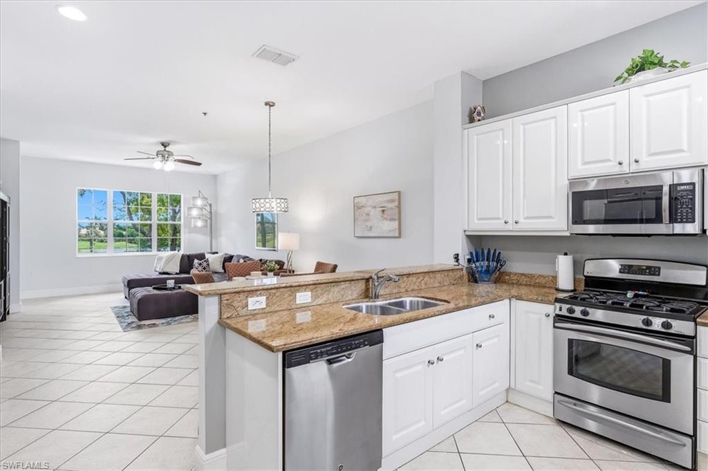 3695 Montreux LN 202 photo 24