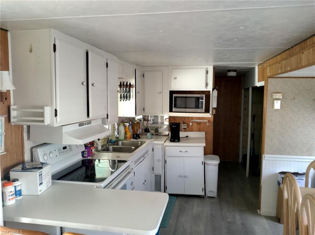 16 Jade DR photo 6