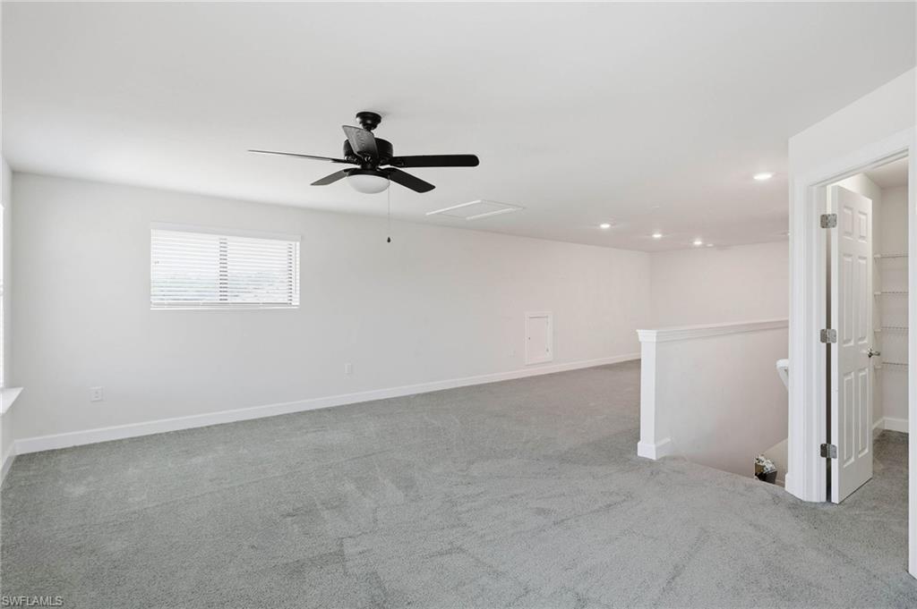 Spacious living area to make your own