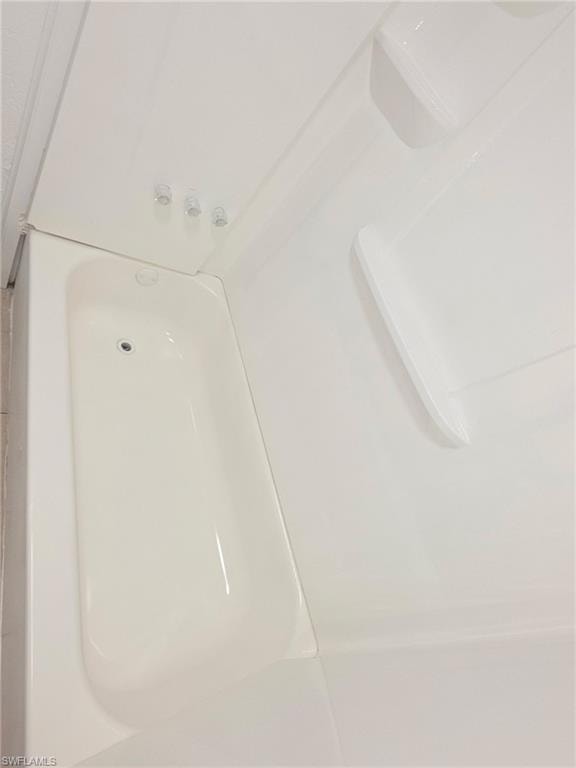 420 Fairfax DR 1 photo 8