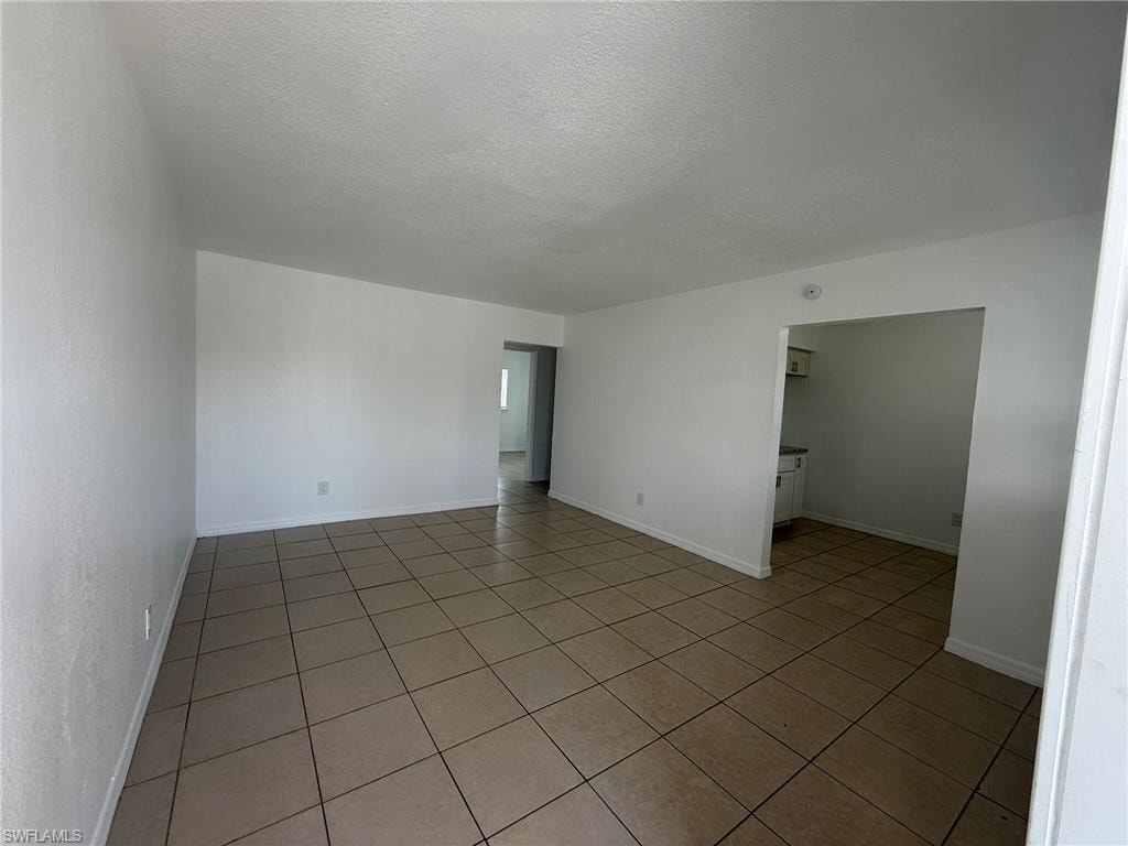 2452 Stella ST 101 photo 9