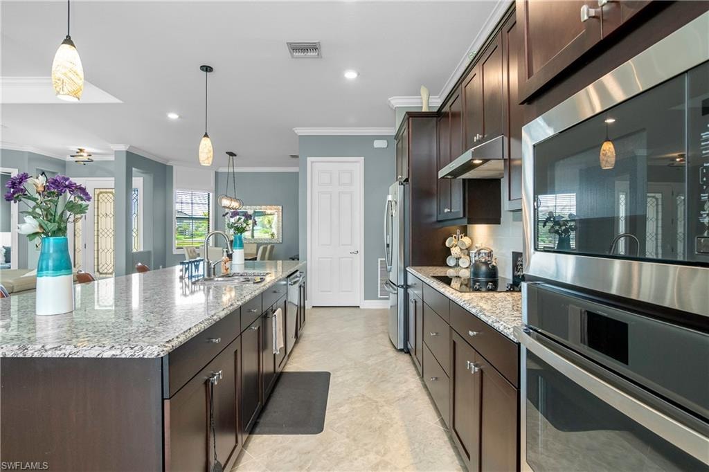 17438 Cabrini WAY photo 9