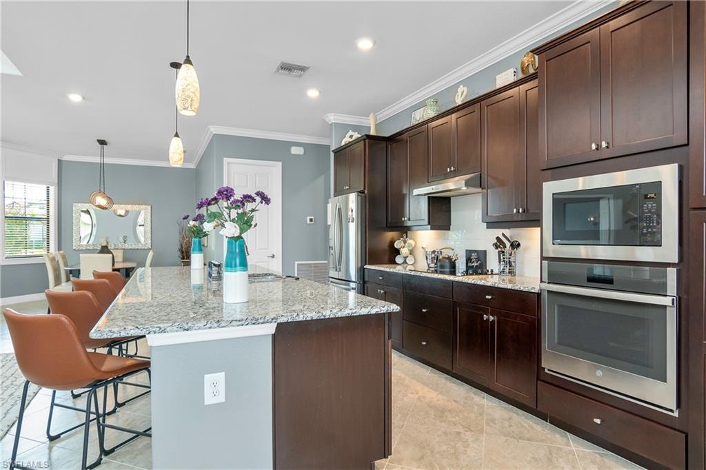 17438 Cabrini WAY photo 10