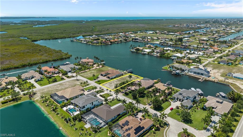 897 W Cape Estates CIR
