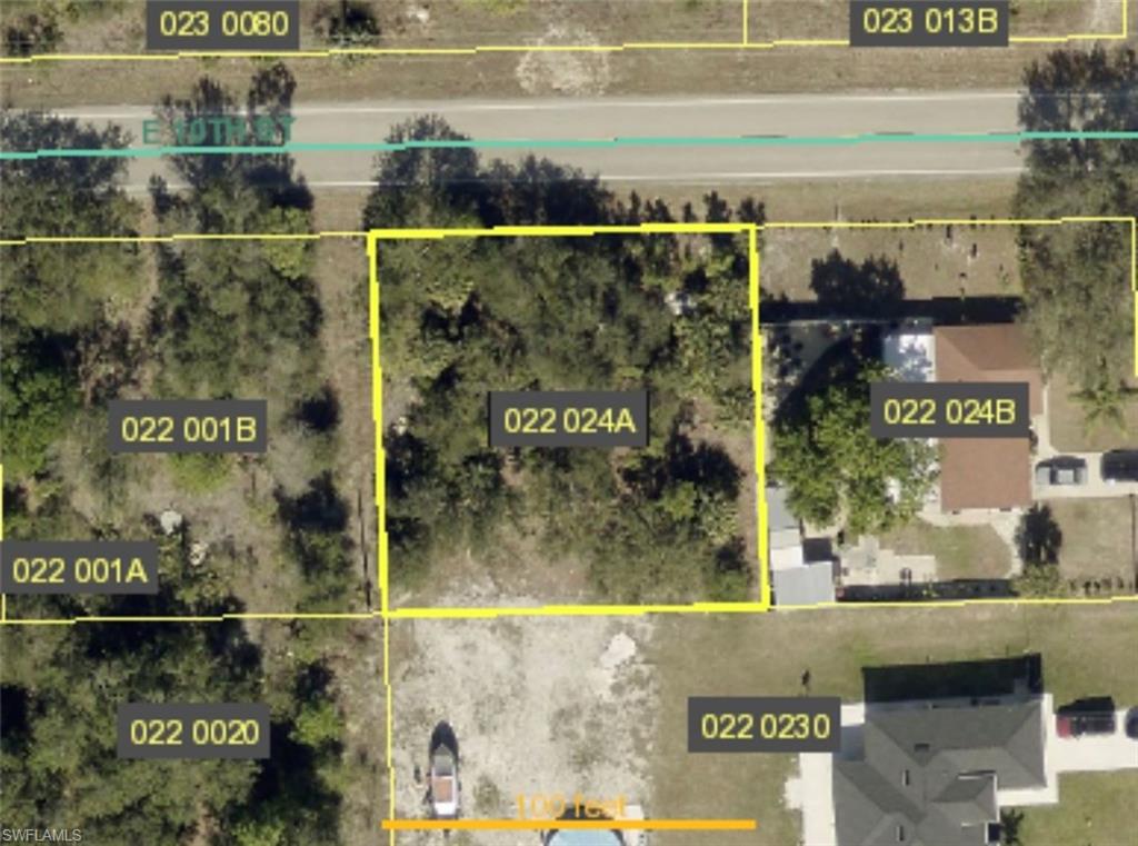 Parcel Map. Displaying the property's boundaries and identifying surrounding parcels